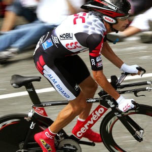 kaiyun入口-势不可挡新规撼动足坛，C罗赛事官方改革引发巴萨争议风暴，C罗赛事新规撼动足坛 巴萨卷入争议风暴